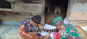 Sinergi TNI dengan Pemerintah Desa, Babinsa Langgahan Dampingi Penyaluran BLT Dana Desa Tahap VIII