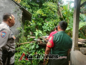 Kehadiran Babinsa Bawa Rasa Aman dan Semangat dalam Program Bantuan Jamban Sehat