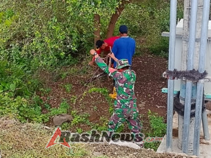 Jelang MTQ Kabupaten, Desa Kemuning Adakan Jumat Bersih Dipimpin Babinsa