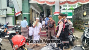 Polsek Selemadeg amankan Sholat Jumat pastikan kelancaran dan kekhusyukan ibadah