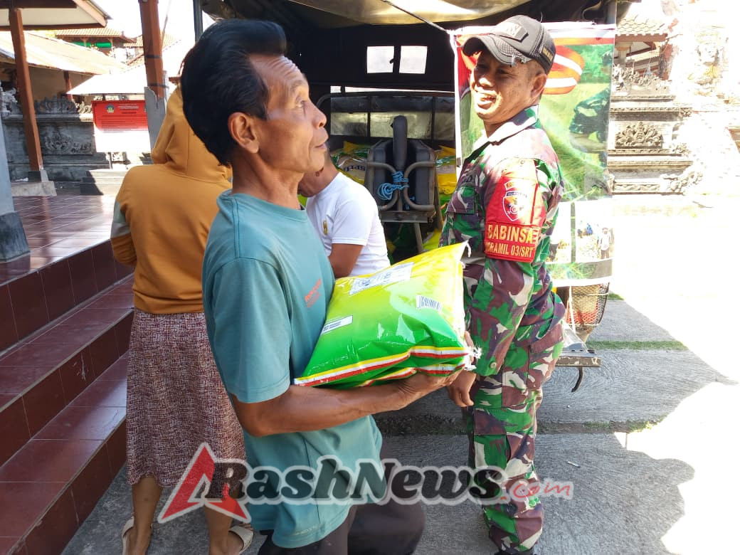 Perkuat Ketahanan Pangan, TNI Hadirkan Program Pangan Murah di Kecamatan Seririt