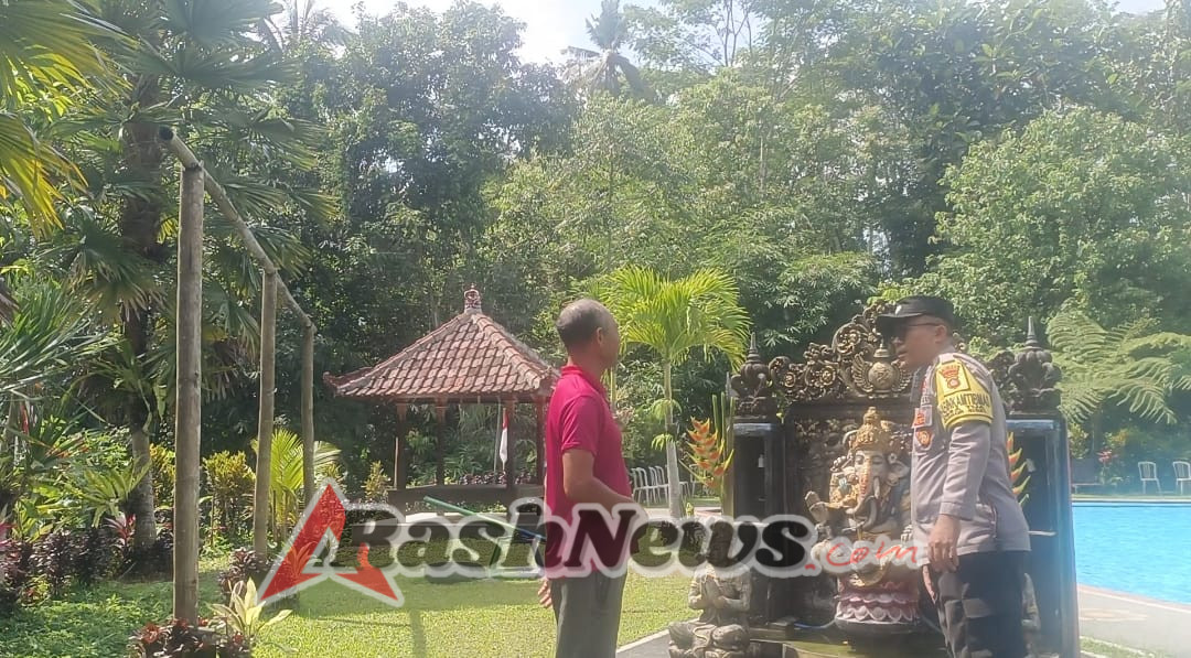 Bhabinkamtibmas Desa Tua Sambangi Pengelola Kolam Renang