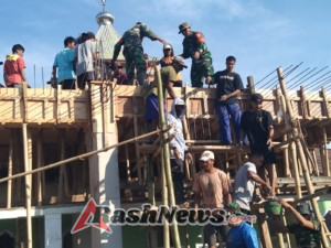 Danramil Sape Pimpin Doa dan Apel Sebelum Pengecoran Masjid Nurul Iman