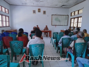 Babinsa Koramil 1618-04/Bisel Hadiri Rapat Persiapan HUT dan Usulan Pemekaran Desa Maubesi