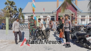 TNI-Polri Hadir Jaga Kondusifitas Peribadahan di Rote Barat Daya