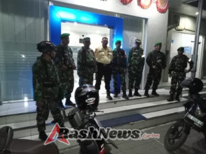 Koramil Woha Lakukan Pengamanan Intensif di Bandara M. Salahuddin dan Kantor Pemerintahan Bima