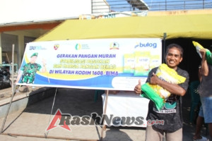 Antusiasme Tinggi! 111 Sak Beras Ludes Terjual dalam Gerakan Pangan Murah Kodim 1608/Bima