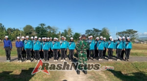 Danramil Manggelewa Latih Langsung Paskibraka Tingkat Kecamatan