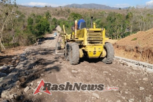 H-1 Jelang Penutupan, Satgas TMMD 125 Kodim Belu Kerahkan Alat Berat