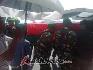 Kasdim, Pasi Pers, dan Danramil Kawal Pemakaman Militer Purnawirawan TNI