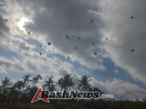 Babinsa Desa Seraya bersama Bhabinkamtibmas amankan kegiatan lomba layang-layang Batu Telu Kite Festival 1.