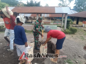 Babinsa Kodim 1602/Ende Perkuat Keamanan dan Kebersamaan Lewat Karya Bhakti