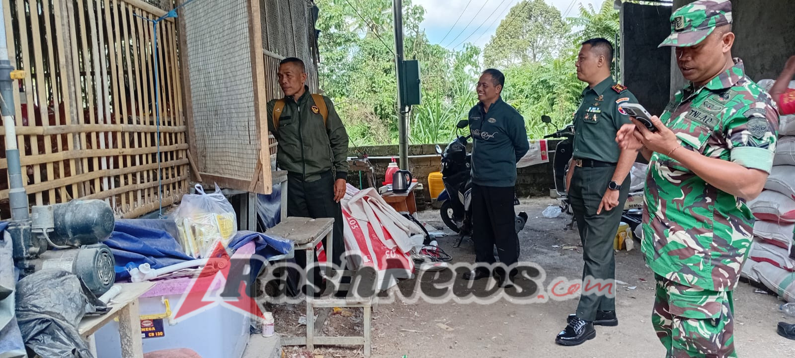 Kodim 1626/Bangli Dorong Pemberdayaan Ekonomi Lewat Peternakan Ayam Petelur