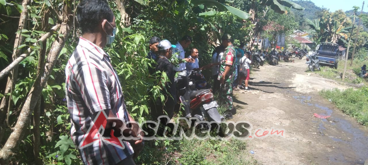 Babinsa Koramil 1602-02 Sukses Jalankan Pamwil dan Komsos di Kecamatan Lio Timur