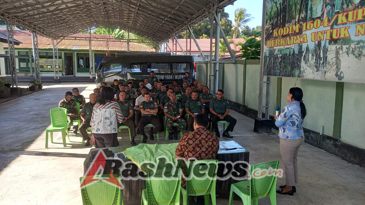 Pasipersdim 1604/Kupang Dampingi Bank Mandiri Sosialisasi di Makodim