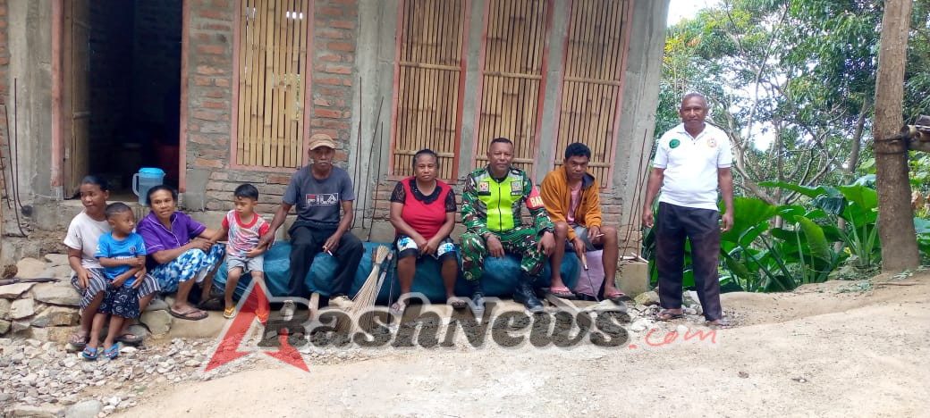 Komsos Aktif, Babinsa Dengar Keluhan Warga dan Jaga Kondusifitas di Ende