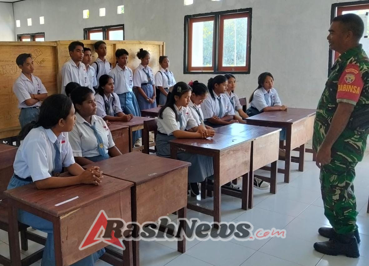 Babinsa Koramil Sulamu Motivasi Pelajar Cinta Tanah Air Bangsa