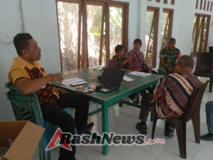 Masyarakat Antusias Sambut Kehadiran Babinsa dalam Kegiatan Komsos dan Pamwil