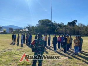 Pelda Ferdinandus Tasi Lake Dan Babinsa Eban Laksanakan Pelatihan Paskibra Di Miomafo Barat