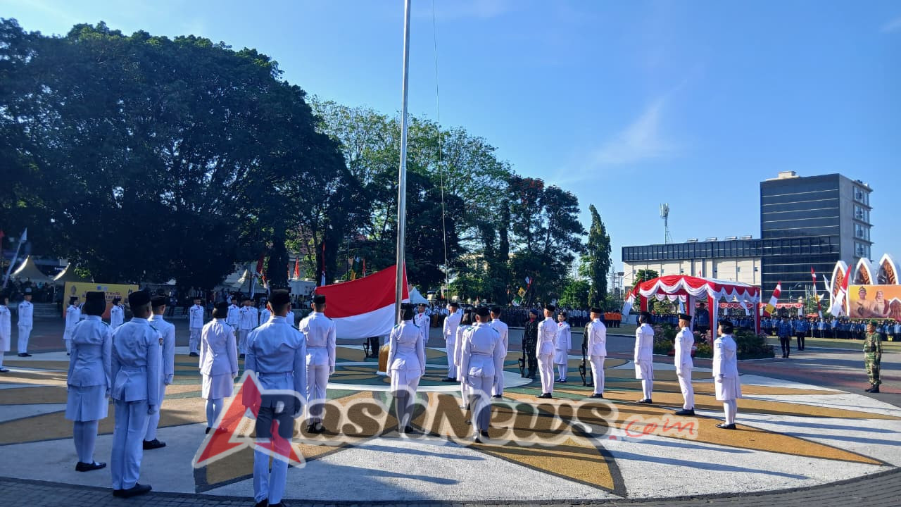 Upacara HUT Ke-32 Kota Mataram Berjalan Khidmat dan Meriah