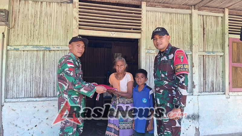 Hiasi Desa Dengan Bendera Merah Outih, Pos Auren Dukung Dengan Bagikan Bendera
