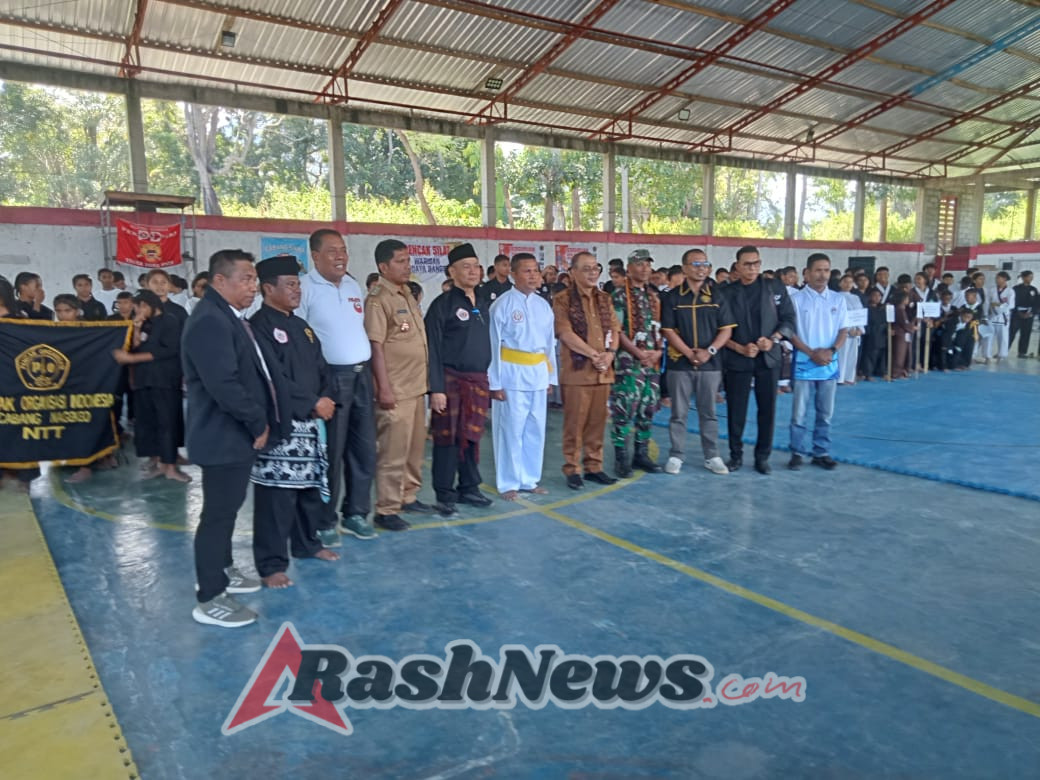TNI AD Hadir dalam Turnamen Pencak Silat NTT, Danramil Ende Wakili Dandim 1602/Ende