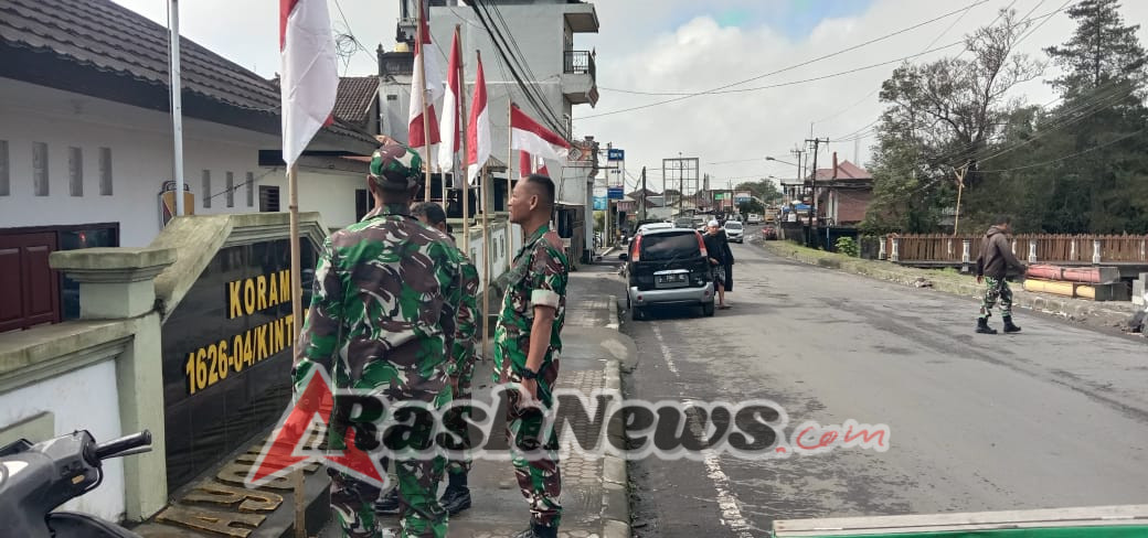 Kodim 1626/Bangli Pasang Bendera Merah Putih Dan Umbul -Umbul Sambut HUT RI Ke-80
