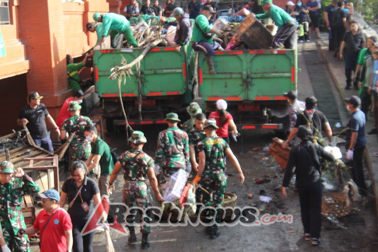 Mau saya buatkan juga versi judul yang lebih singkat dan catchy untuk kebutuhan media sosial?
