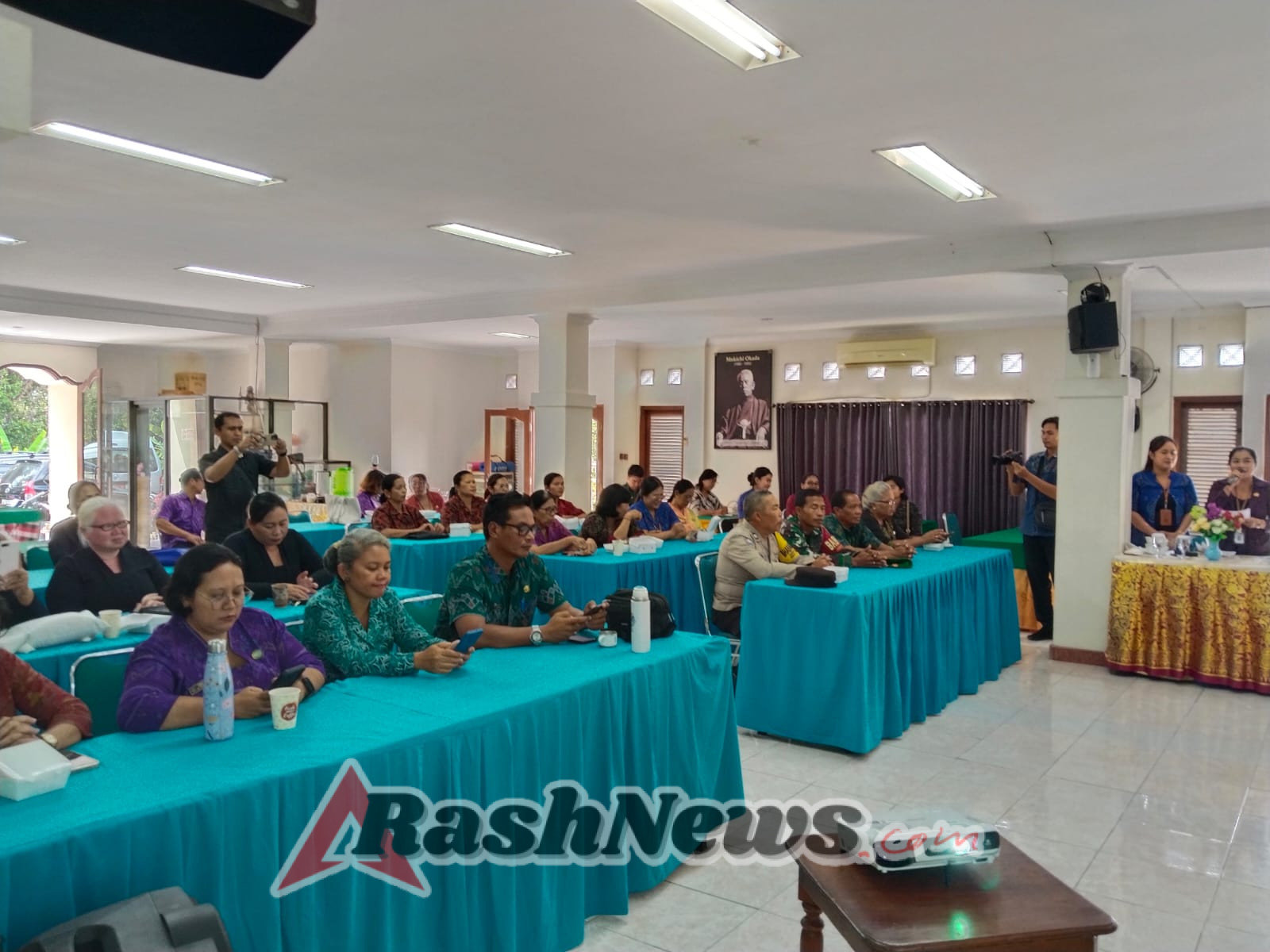 Babinsa Desa Bengkel Aktif di Sosialisasi Pengelolaan Sampah untuk Dukung Peraturan Gubernur Bali