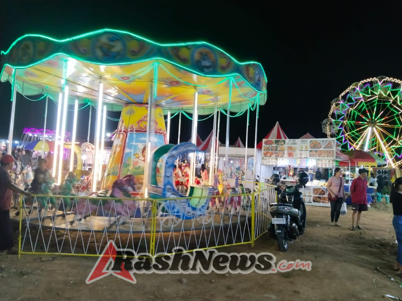 Sinergi Tiga Pilar, Babinsa-Bhabinkamtibmas-Linmas Amankan Pasar Malam Pemaron