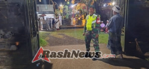 Hadirkan Rasa Aman, Babinsa Bersama Pecalang Kawal Penyineban Ida Betara