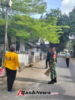 Kolaborasi Babinsa, Lurah, dan Warga Jaga Kebersihan Lingkungan