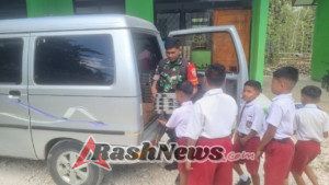 Babinsa Koramil 01/Ba’a Pantau Distribusi MBG di 17 Sekolah dan 1 Posyandu