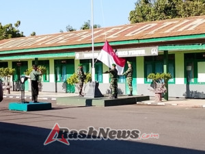 Kodim 1624/Flotim Gelar Upacara Pengibaran Bendera Merah Putih
