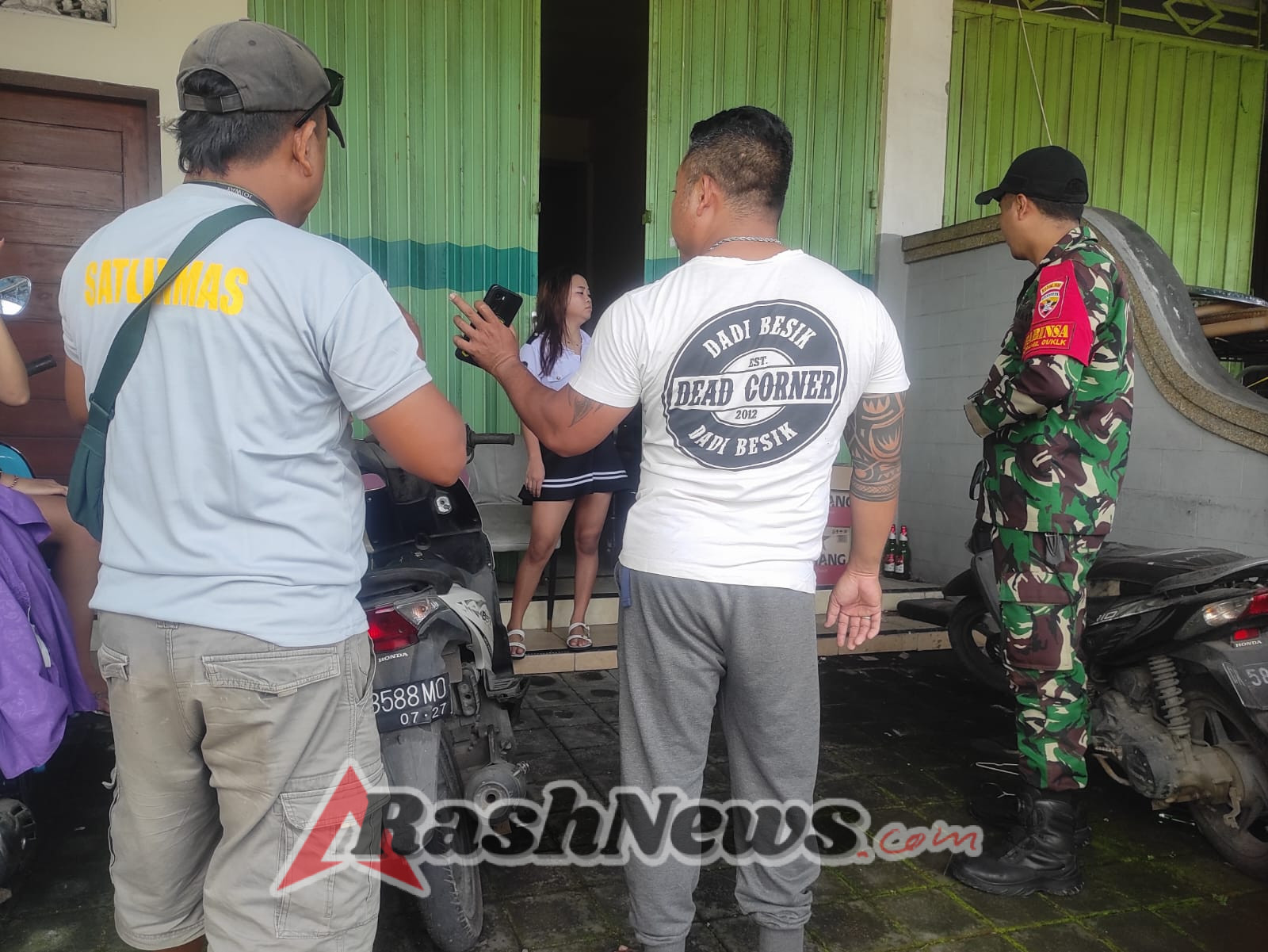 Babinsa Kamasan Lakukan Patroli Hadirkan Rasa Aman Dan Nyaman Wujudkan Kondusifitas Wilayah