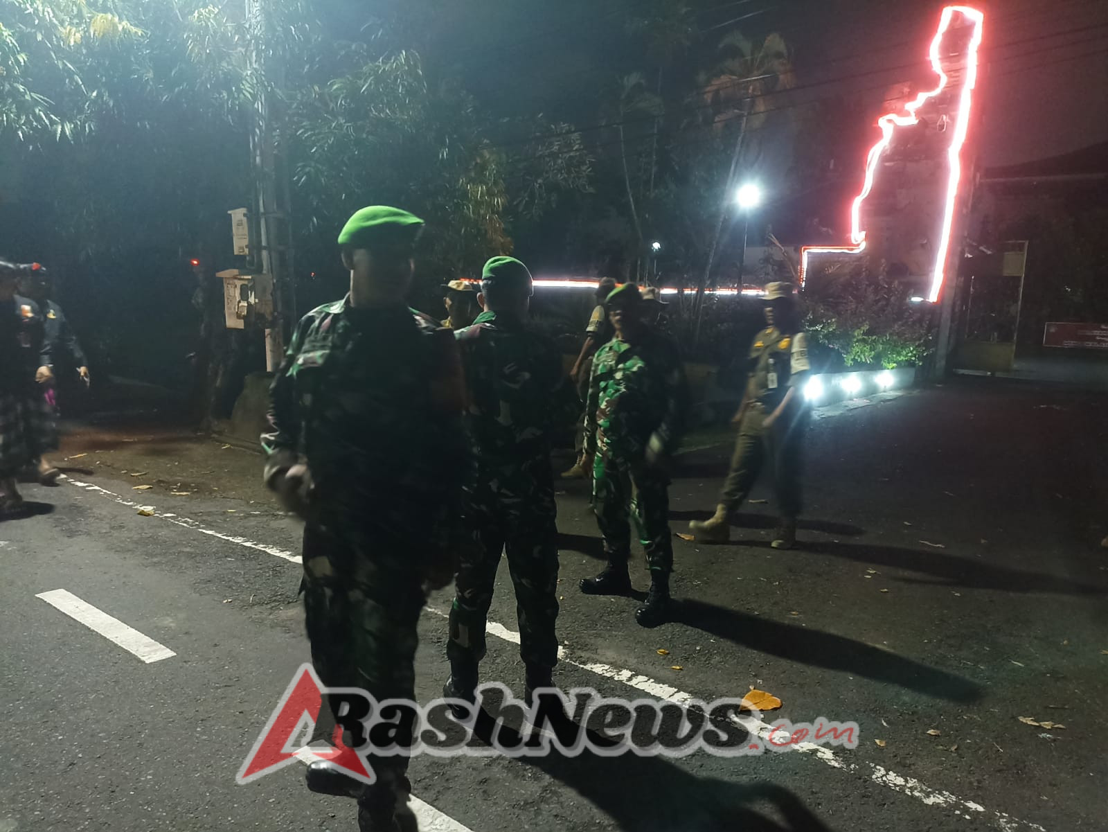 Patroli Gabungan Polda Bali Bersama TNI, Satpol PP, dan Pecalang Jaga Situasi Kondusif di Kota Denpasar