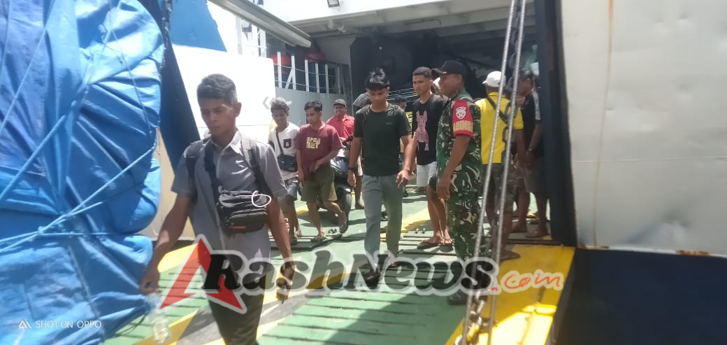 TNI Lakukan Pengamanan di Pelabuhan ASDP Pantai Baru, KMP Ilelabalekan Sandar Aman