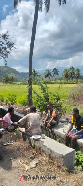 Babinsa Koramil Maurole Ajak Warga Jaga Keamanan dan Ketertiban di Desa Ranokolo