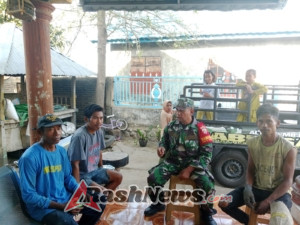 Babinsa Koramil 1608-02/Bolo Aktif Jalin Komsos dengan Warga Binaan