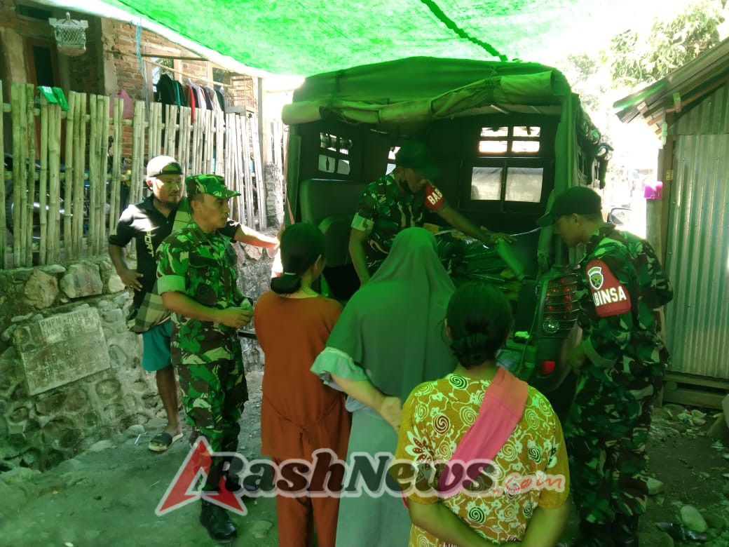 2 Ton Beras Bulog Terjual di Pangan Murah Koramil Wawo