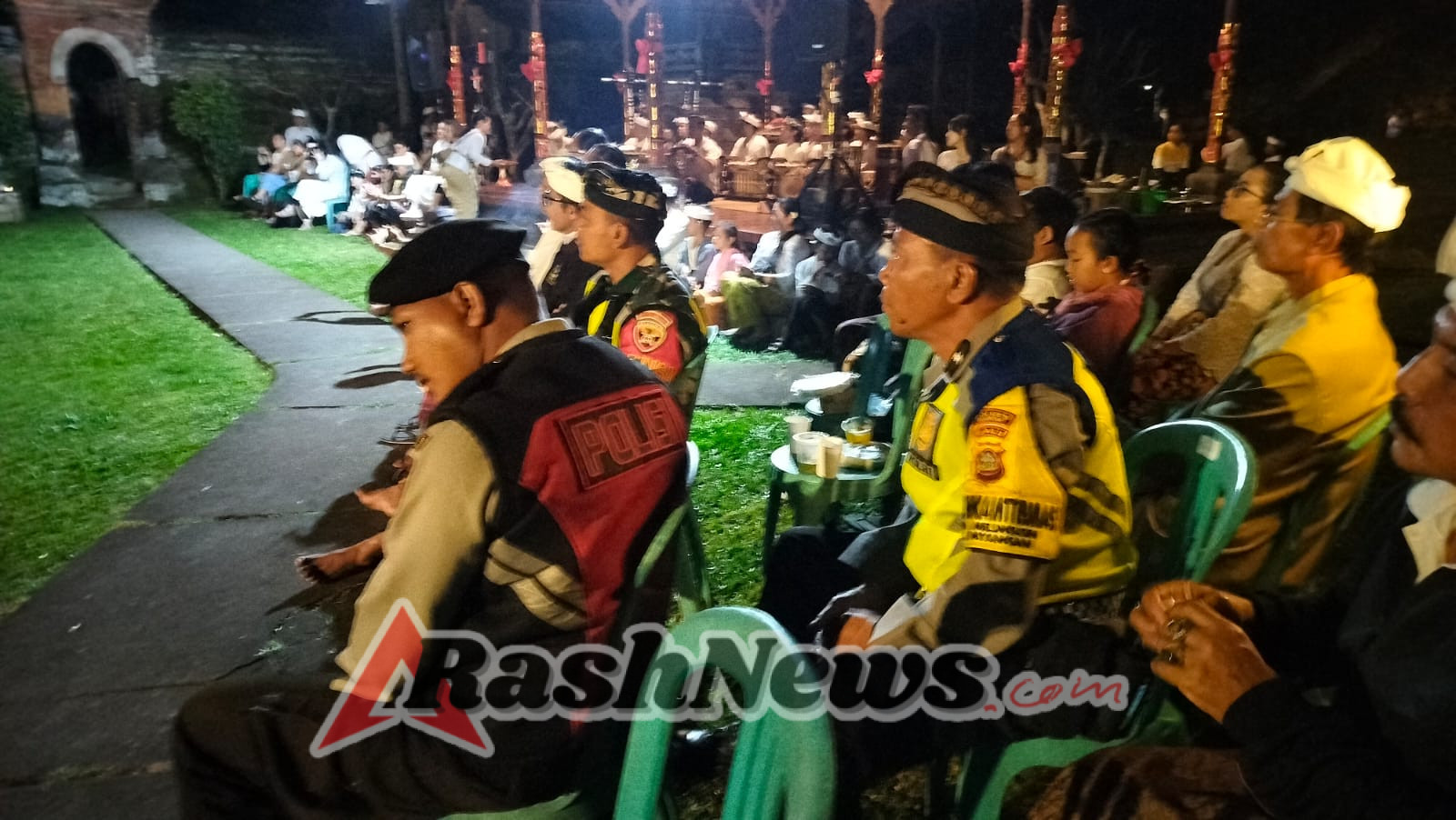 Puri Payangan Gelar Tari Calonarang, Babinsa Pastikan Acara Berlangsung Aman dan Khidmat