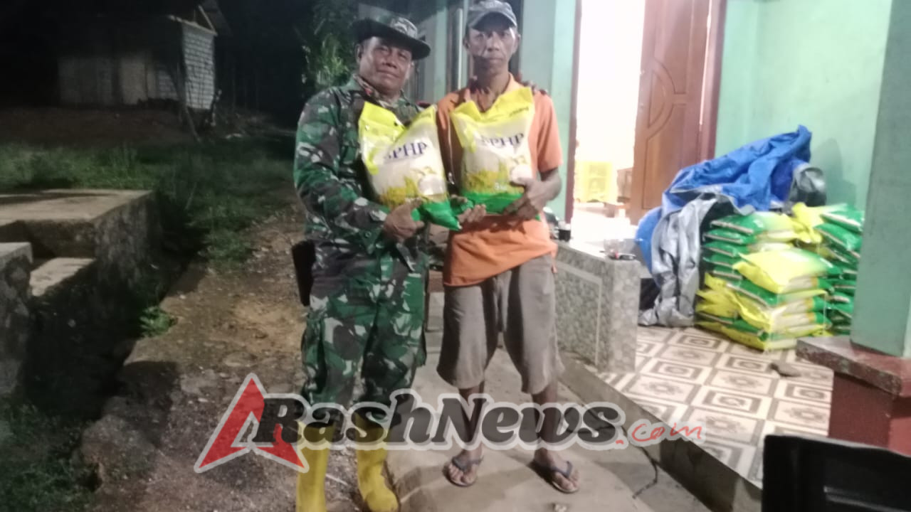 Kodim 1612/Manggarai Gelar Pasar Murah Jelang HUT ke-80 TNI, Ratusan Warga Antusias