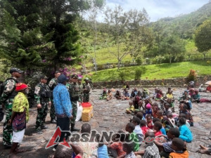 Minggu Kasih Satgas Yonif 743/PSY Hadirkan Damai di Talilime