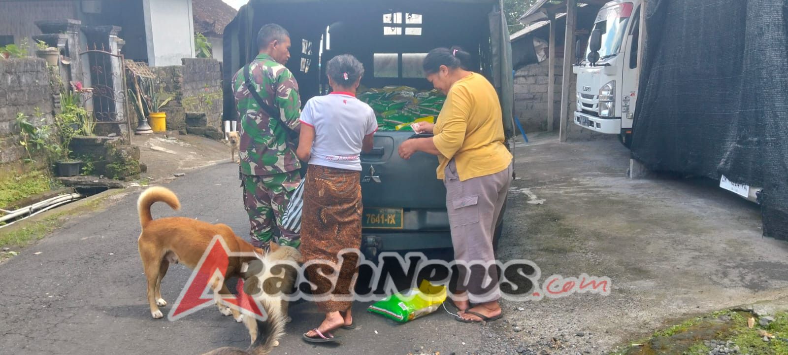 Koramil 1626-02/Susut Wujudkan Kepedulian Melalui GPM untuk Kendalikan Harga Beras