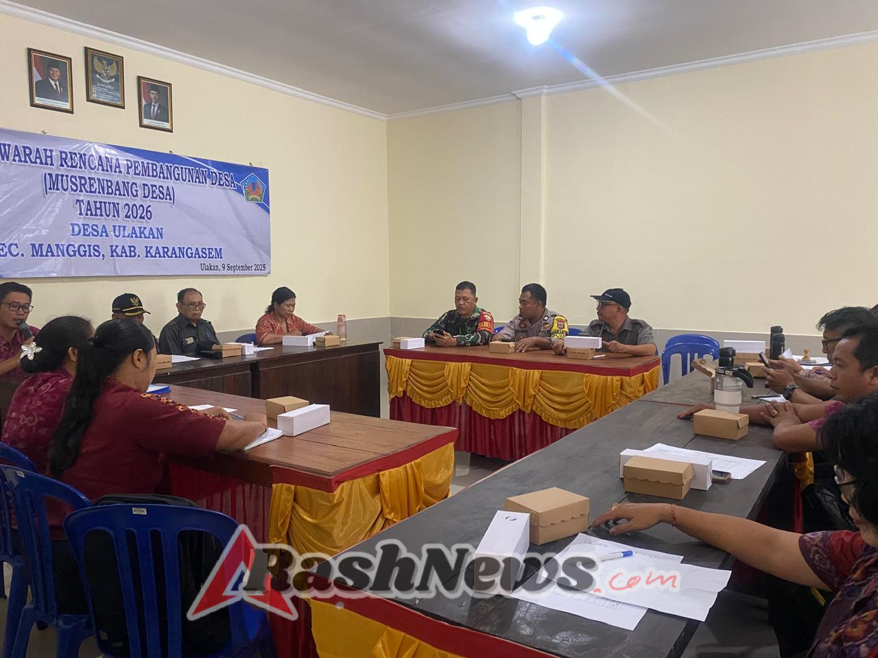 Kawal rencana pembangunan Desa, Babinsa 1623-05/Manggis hadiri rapat Musrenbangdes.