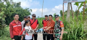 Dukung Ketahanan Pangan, Babinsa Kintamani Hadiri Penyerahan Jalan Usaha Tani di Desa Abuan