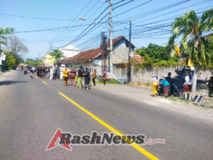 Babinsa Koramil 1609-06/Banjar Hadir Berikan Rasa Aman dalam Prosesi Kremasi Warga