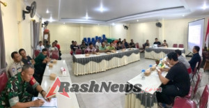 Hadiri Musdes, Babinsa Satra Tegaskan Siap Dukung Dan Berkontribusi Sukseskan Pembangunan Desa