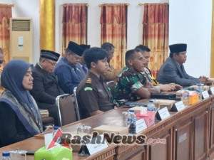 Dandim 1613/Sumba Barat Hadiri Rapat Paripurna DPRD Kabupaten Sumba Barat