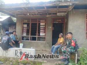 TNI AD Perkuat Kemanunggalan dengan Masyarakat di Dusun Pauwawa
